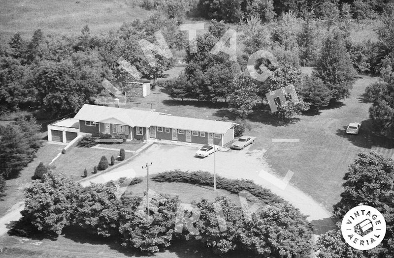 Redwood Motel - 1980 Aerial